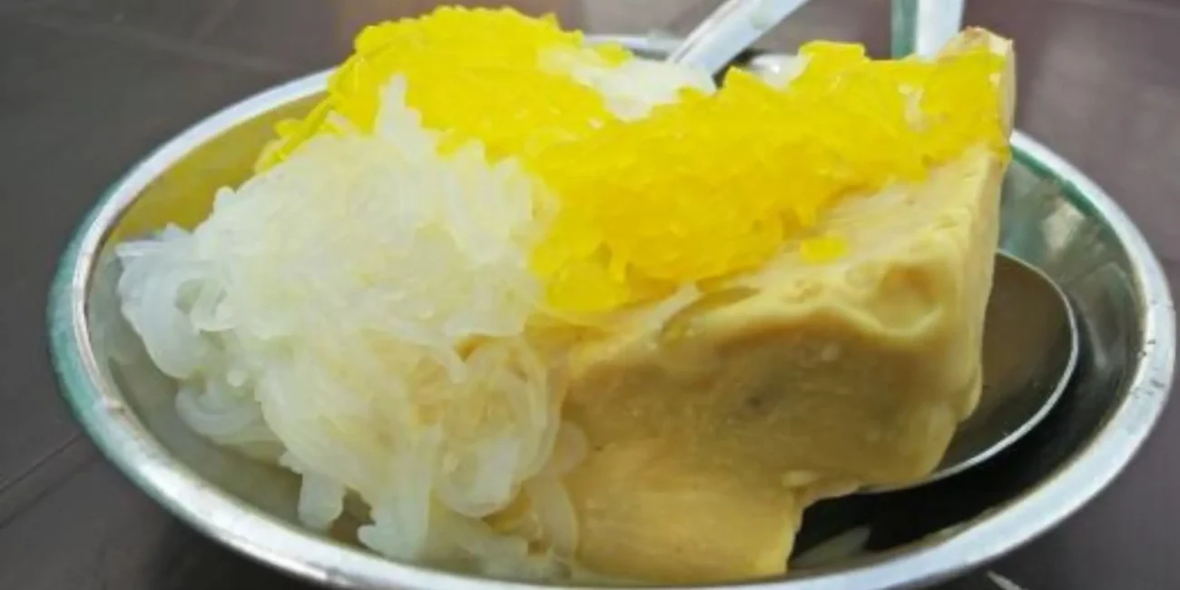 Famous kulfi in lucknow