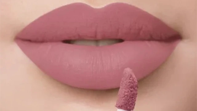 Best Nude Lipstick 
